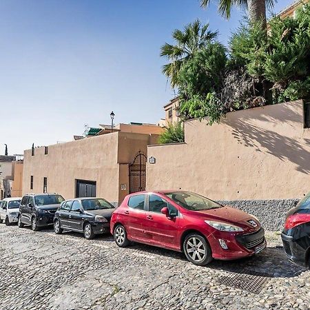 Amazing Apartment In Albaicin 5 Minutes To The City Center Granada Bagian luar foto