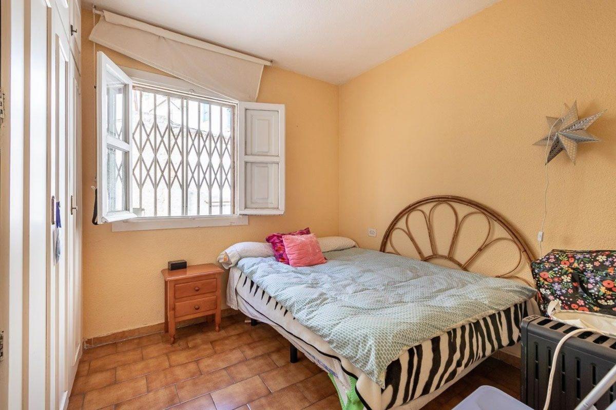 Amazing Apartment In Albaicin 5 Minutes To The City Center Granada Bagian luar foto