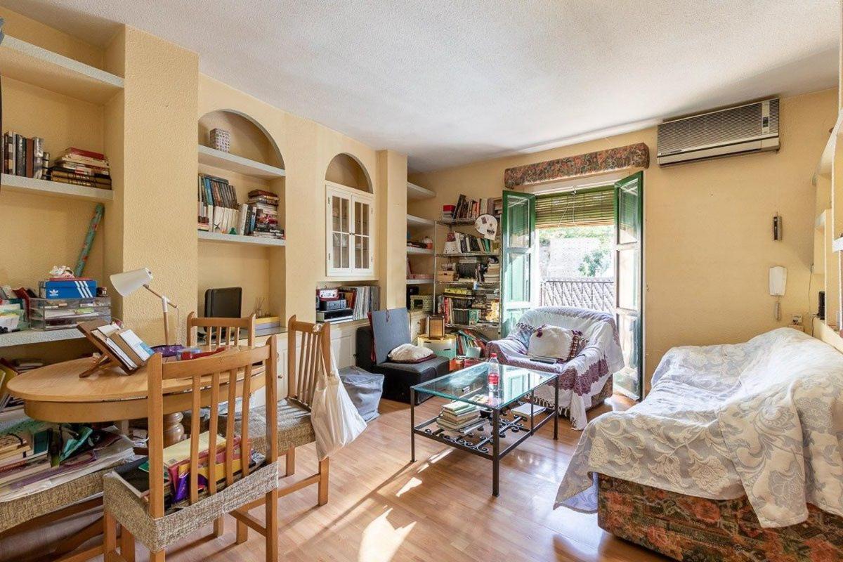 Amazing Apartment In Albaicin 5 Minutes To The City Center Granada Bagian luar foto